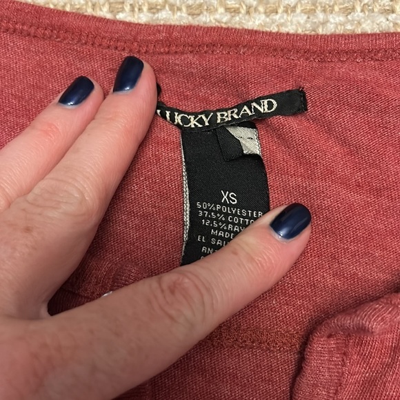 Lucky Brand Brooklyn long sleeve tee size x small - Picture 2 of 4